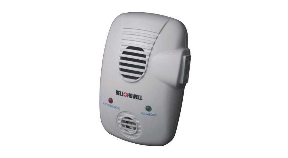 Bell Howell Electromagnetic Ultrasonic Pest Repeller With Extra Auxiliary Outlet