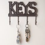 Key Holder - Keys - Wall Mounted Key Hook - Rustic Western Cast Iron Key Hanger - Decorative Key Organizer Rack with 4 Hooks - With Screws and Anchors - 6x8 inches - by Comfify (Rust Brown)
