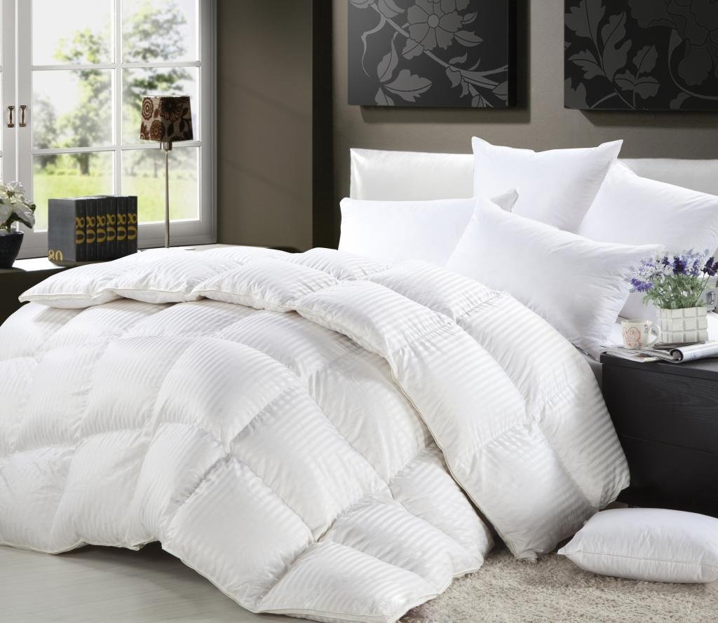 Grandeur Linen's California (Cal) King Size Luxurious 800 Thread Count Siberian GOOSE DOWN Comforter, 100% Egyptian Cotton Cover, Damask Stripe White Color, 750 Fill Power, 50 Oz Fill Weight