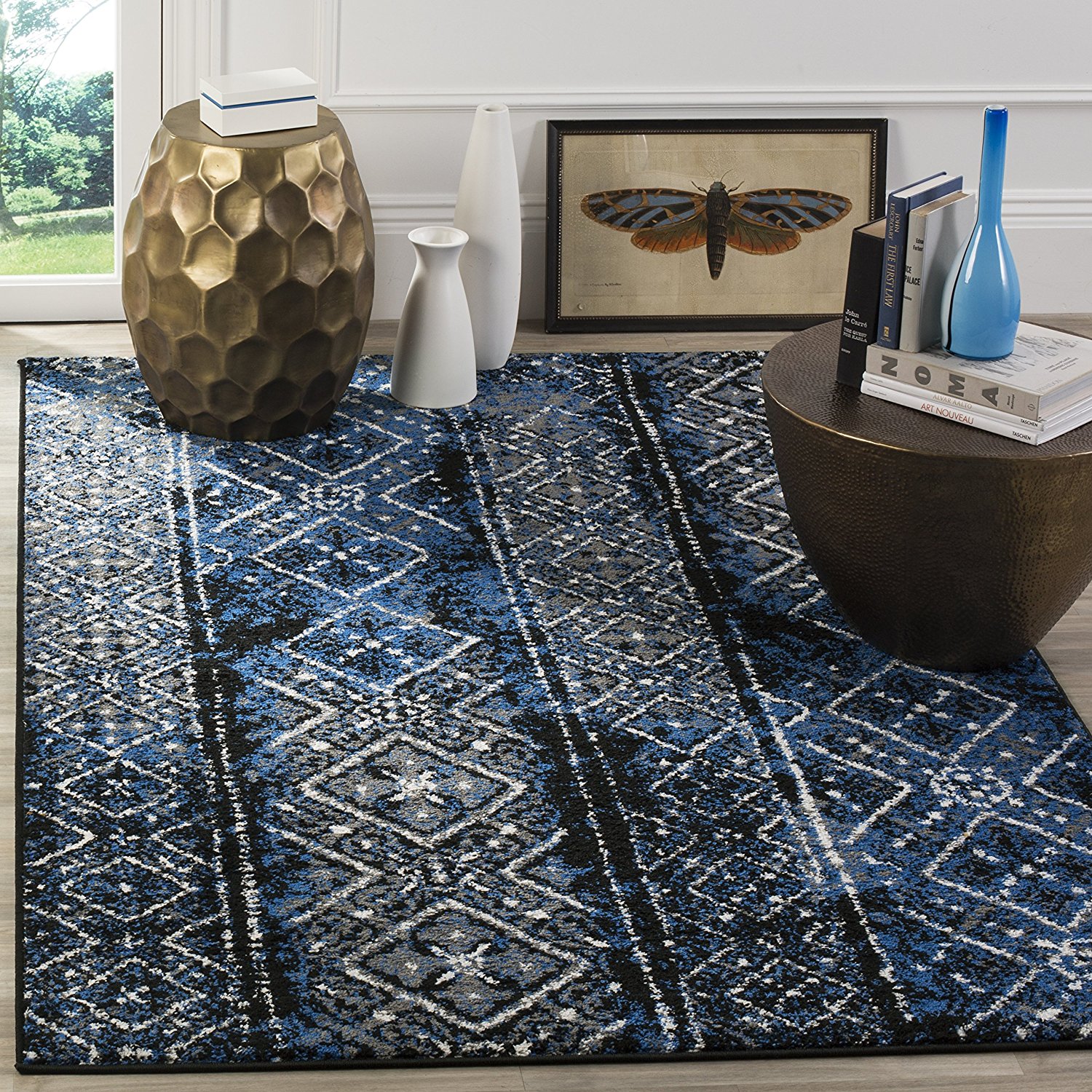 Safavieh Adirondack Collection ADR111A Silver and Black Southwestern Bohemian Area Rug (3' x 5')